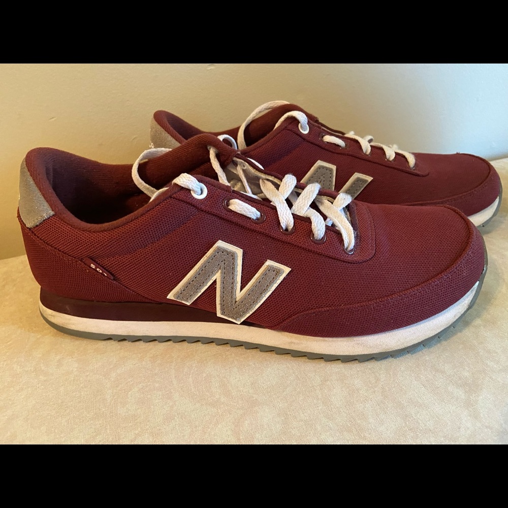 New Balance Tennis Shoes